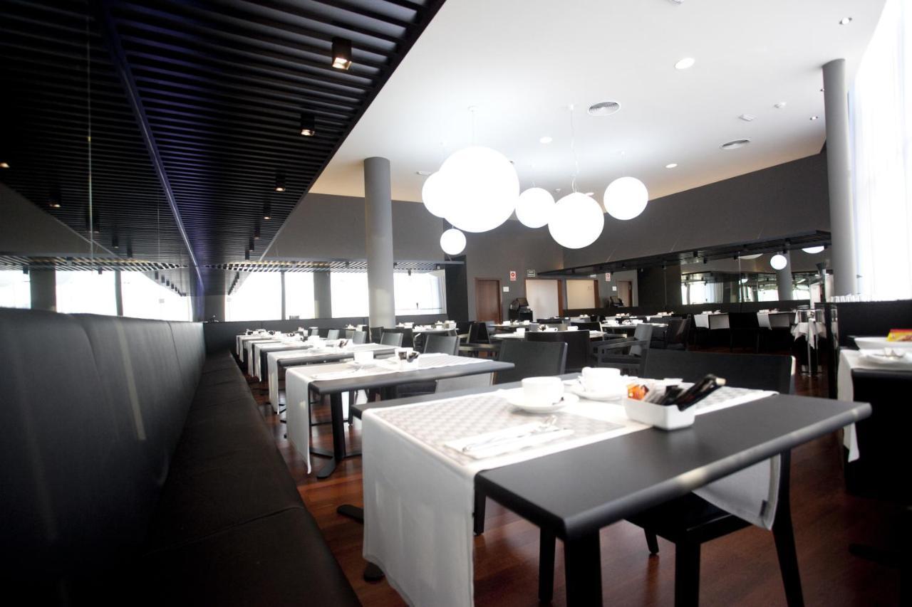 Hotel Carris Marineda A Coruña Εστιατόριο φωτογραφία
