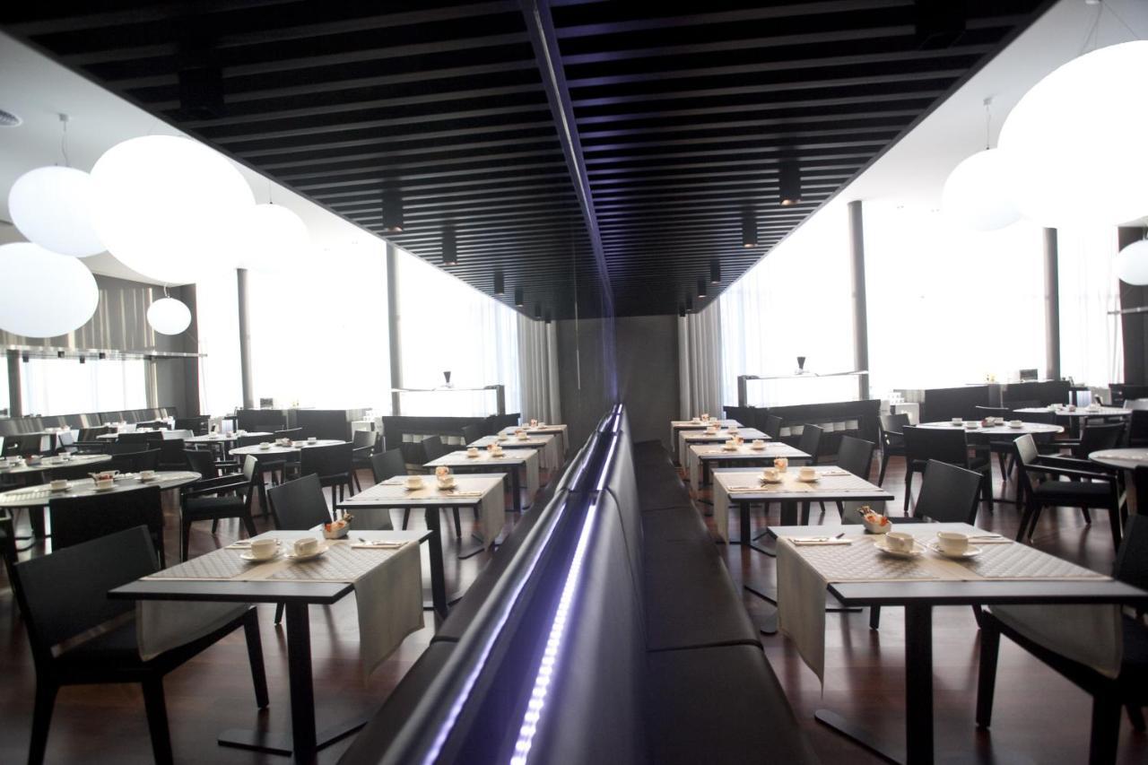 Hotel Carris Marineda A Coruña Εστιατόριο φωτογραφία