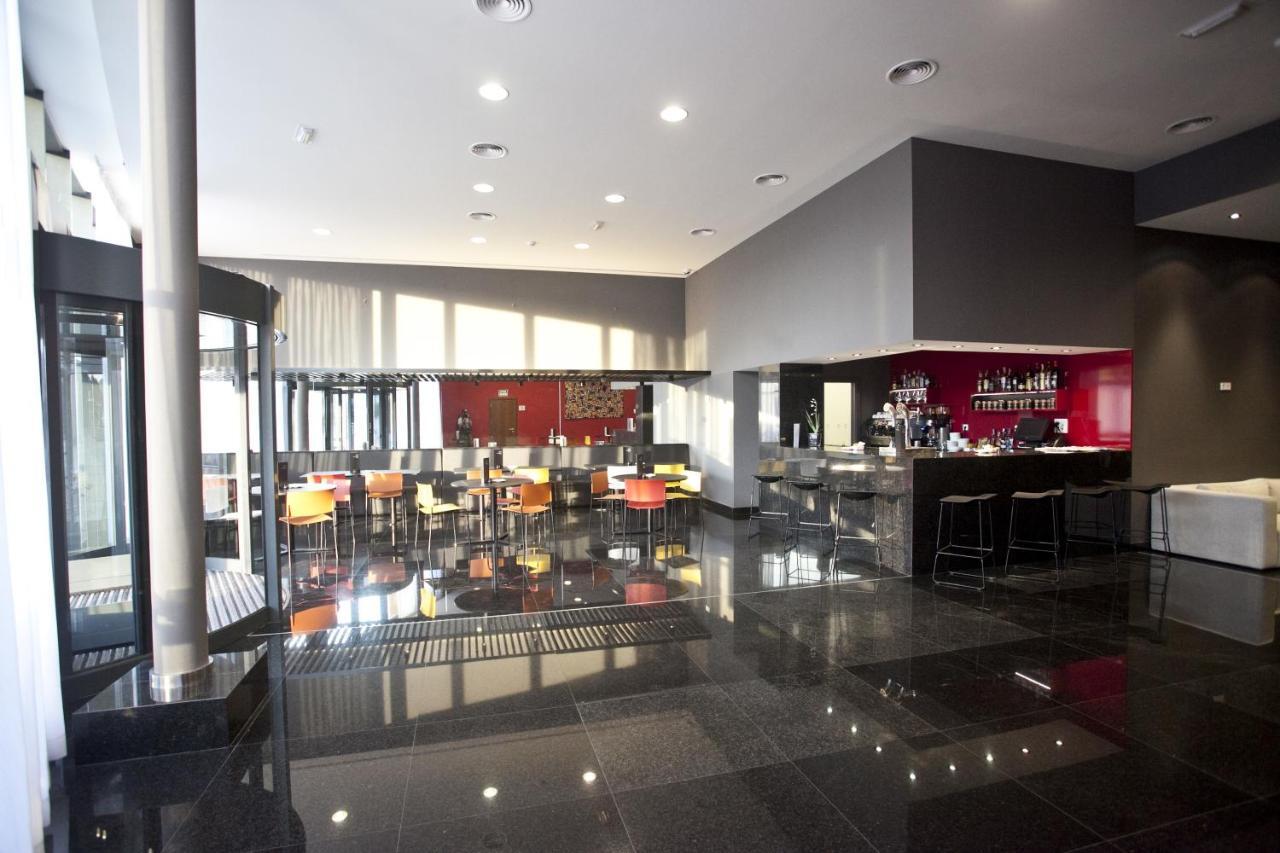 Hotel Carris Marineda A Coruña Εξωτερικό φωτογραφία