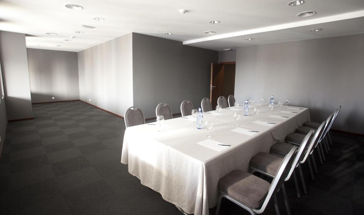 Hotel Carris Marineda A Coruña Εξωτερικό φωτογραφία