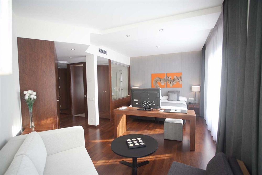 Hotel Carris Marineda A Coruña Εξωτερικό φωτογραφία